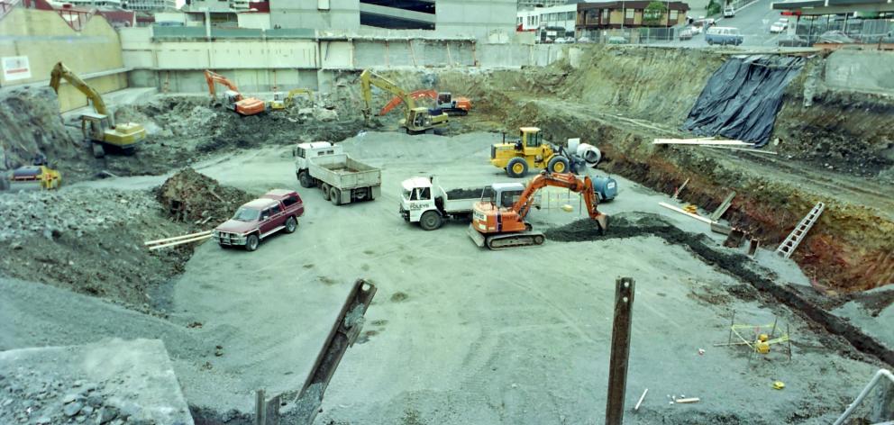 About 27,500cu m of earth was shifted during the excavation for Dunedin’s Arthur Barnett...