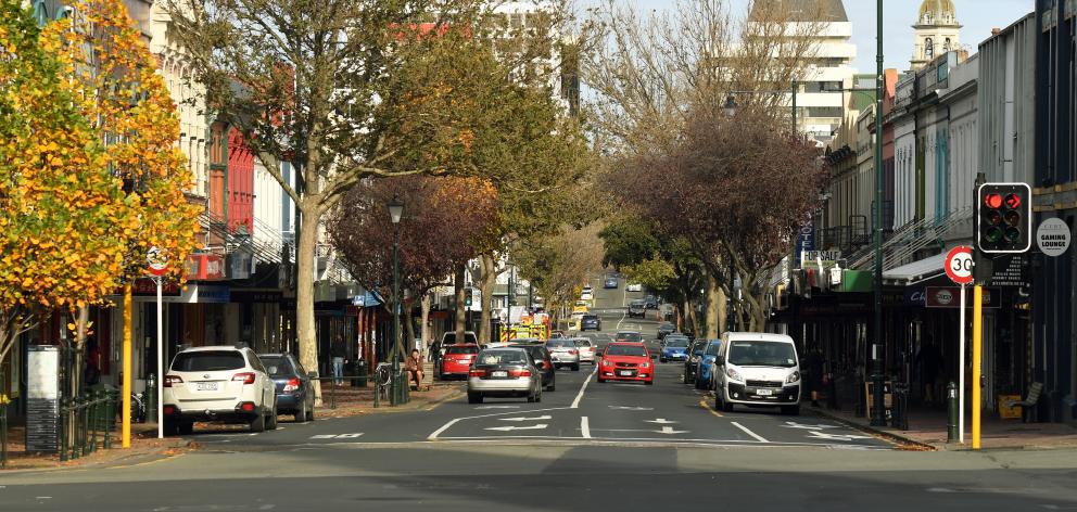 Traffic congestion and lack of parking are the most significant barriers for Dunedin shoppers...