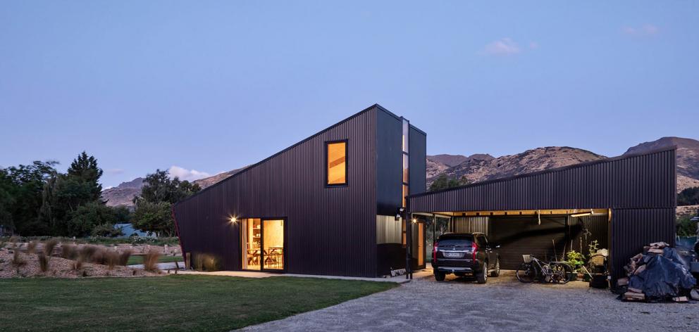 This boldly shaped Hawea Flat home was designed by Rafe Maclean Architects for a young couple...