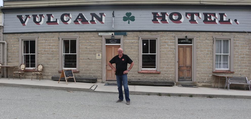 Royce Clark has taken the reins at St Bathans’ landmark Vulcan Hotel this week ending a month...