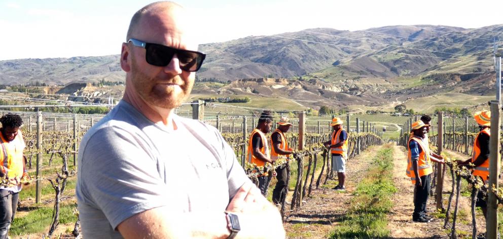 Viticultura viticulturist and operations manager Timbo Deaker with a team of Ni-Vanuatu workers....