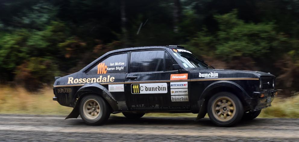 Aaron Slight powers the Rossendale Ford Escort BDA away from the start line. PHOTO: PETER MCINTOSH