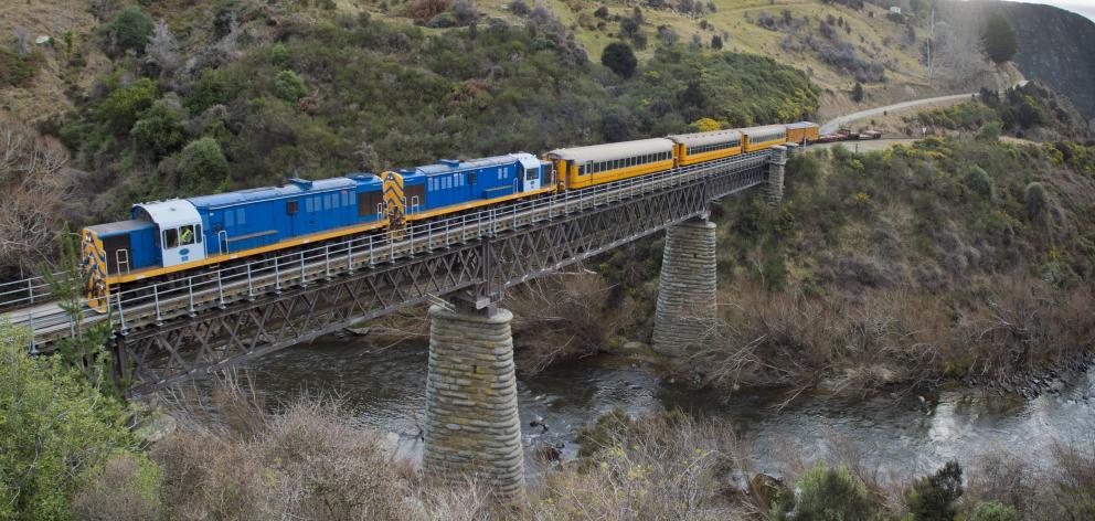 A Dunedin Railways train crosses the Taieri River at Hindon. Photo: Gerard O'Brien.