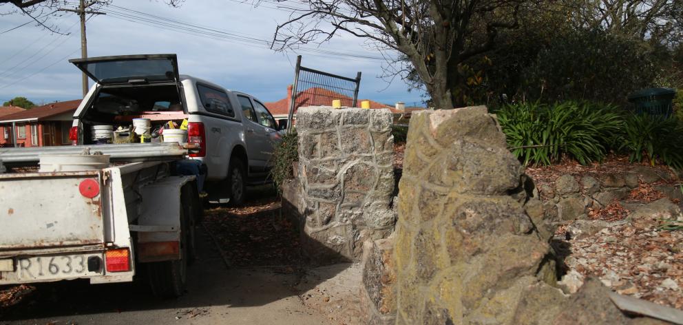 Dooleys Masonry has started deconstructing the old stone archway at Awamoa Park. The two pillars...