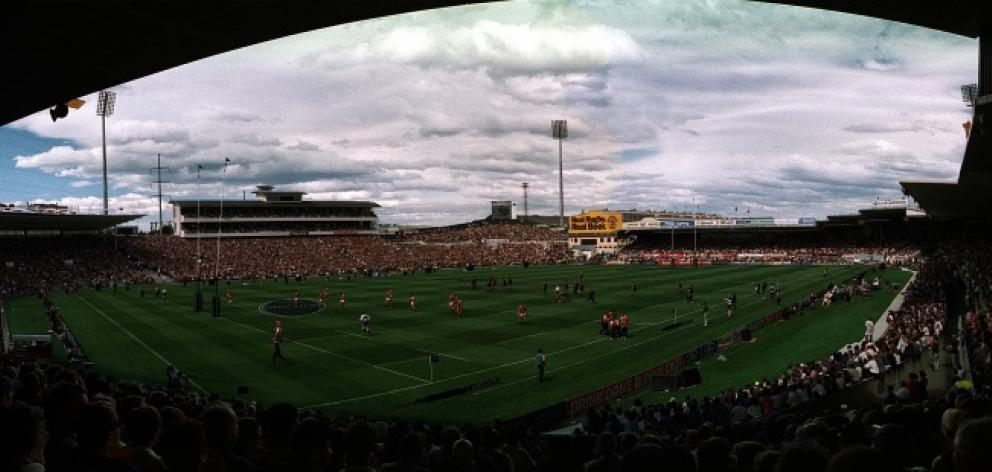 The 1998 NPC final provided a week of rugby mania for Dunedin. Photo: GERARD O'BRIEN