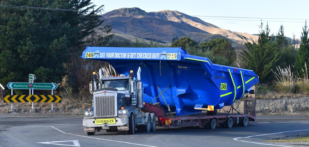 A 24-tonne dump truck tray is transported to Macraes Mine yesterday afternoon. PHOTO: GREGOR...