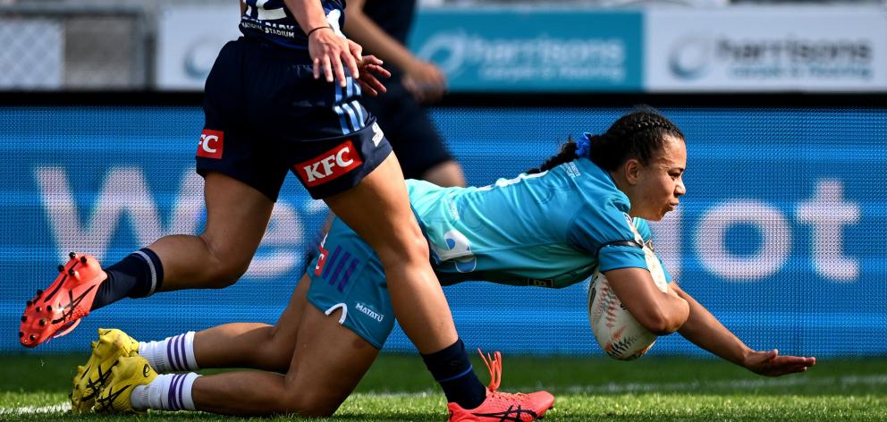 Di Hiini scores for Matatū.