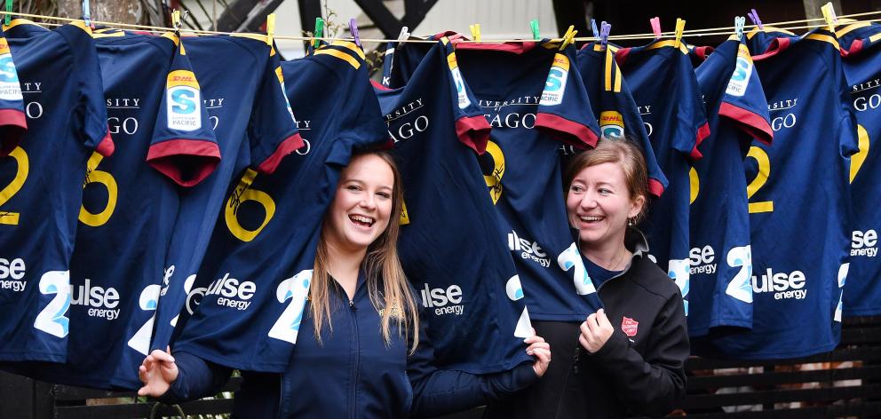 Highlanders commercial co-ordinator Samantha McAuley (left) and Salvation Army regional...