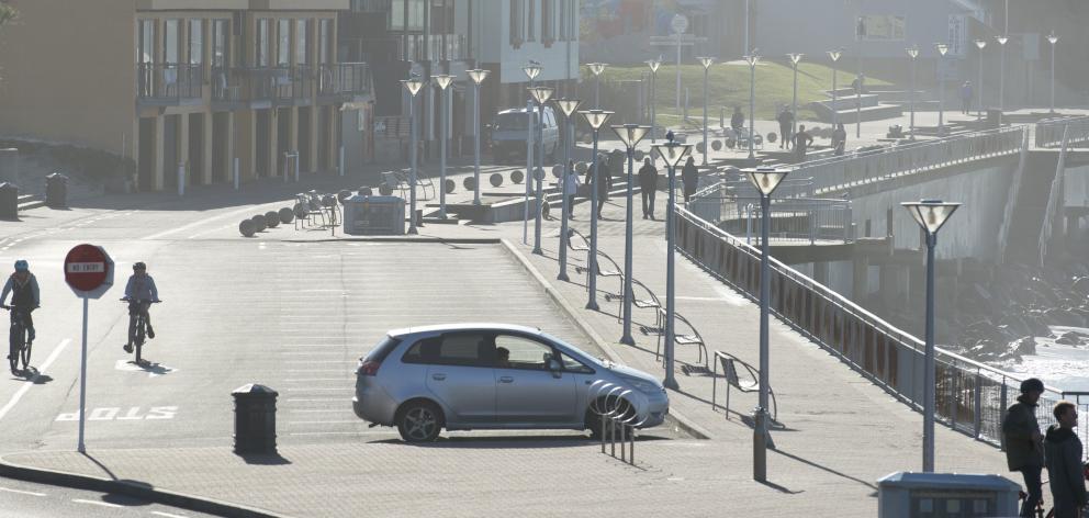 Rusty fences along St Clair's Esplanade. PHOTO: GERARD O'BRIEN