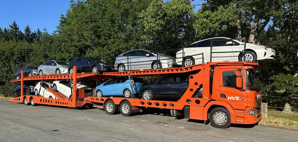 10-car Transporter