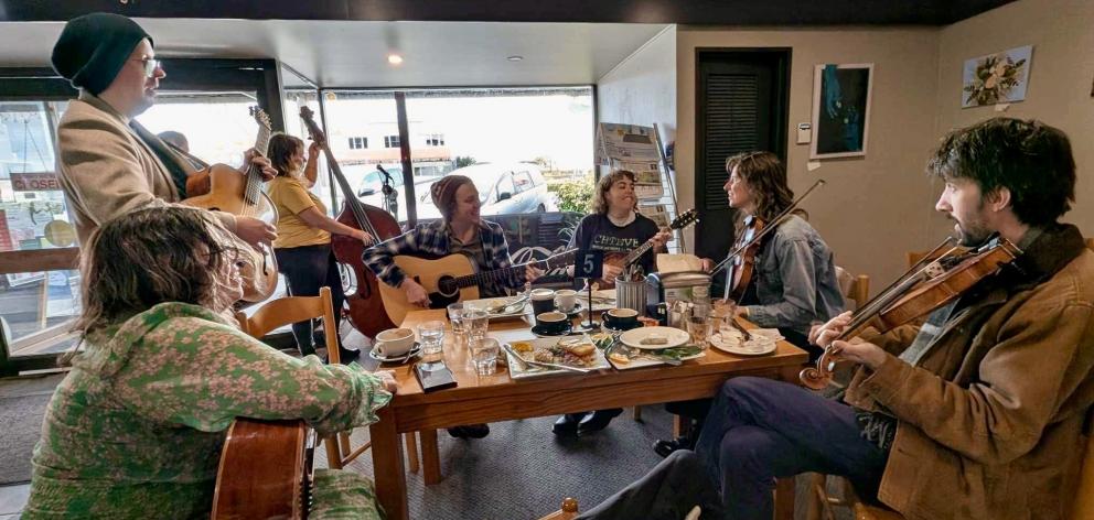 Visiting bands Butter Wouldn’t Melt (Wellington) and Rufous Whistler (Australia) jam at Gore’s...