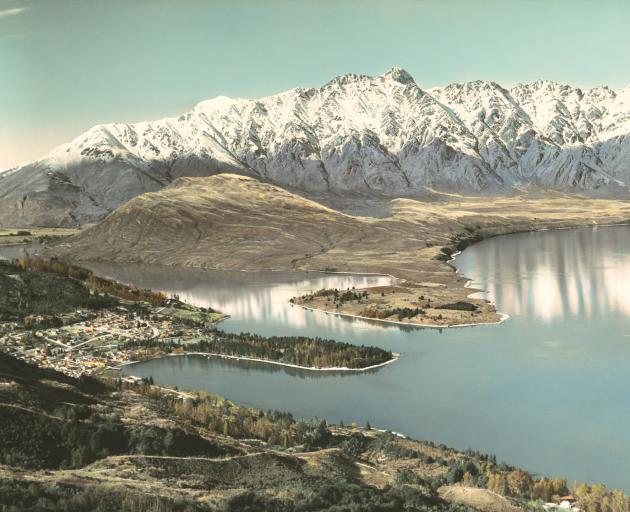 Queenstown, 1950.