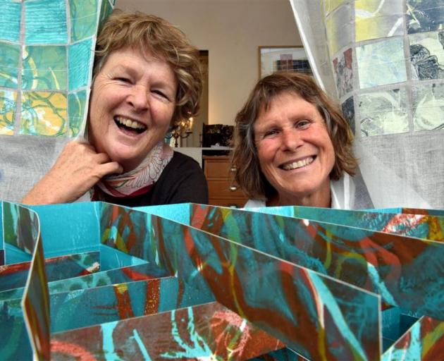 Pip Marshman (left) and Karin Tierney have found artistic inspiration in coastal environments. Photo: Gregor Richardson