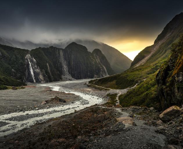 Work will depend on weather conditions at Fox Glacier. Photo: Getty Images 