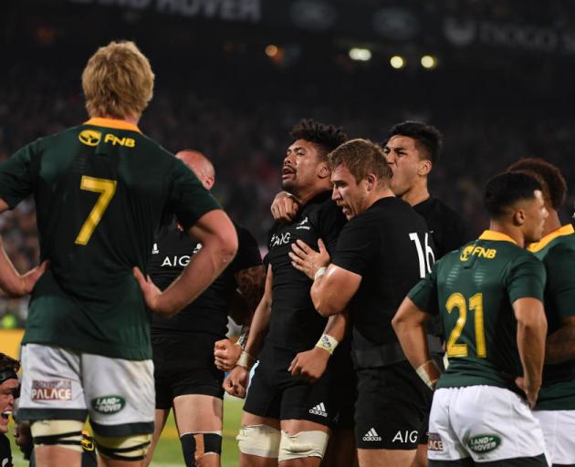 Ardie Savea (centre) is expected to become the starter after a superb performance against the...
