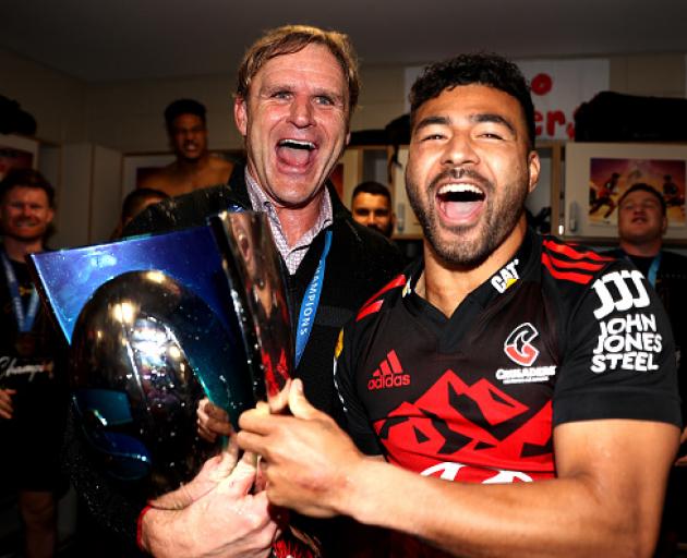 Scott Robertson and Richie Mo'unga after winning the Super Rugby Pacific title in June 2023....
