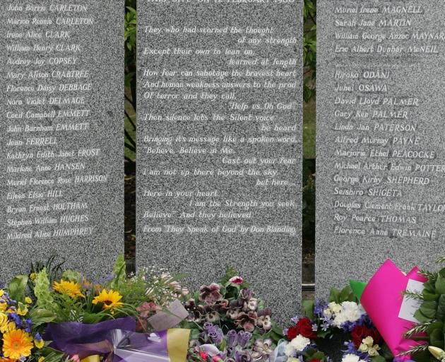 A memorial to the Erebus victims at the Waikumete Cemetery in Auckland. Photo: Getty Images 