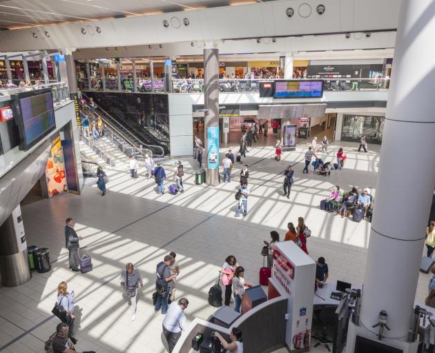Flights at Gatwick Airport were delayed for hours. Photo: Getty Images