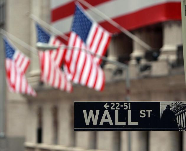 US stocks fell about 3% and major indices in Europe were down 2%. Photo: Getty Images