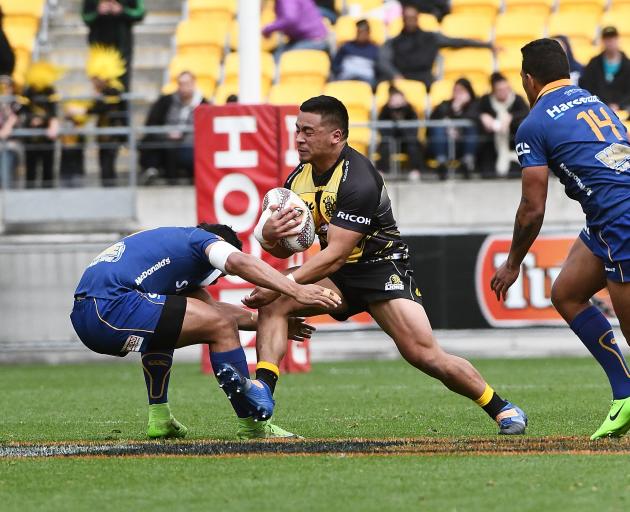 Asafo Aumua runs into Josh Loane during the round seven Mitre 10 Cup match between Wellington and Otago earlier this month. Photo: Getty Images 