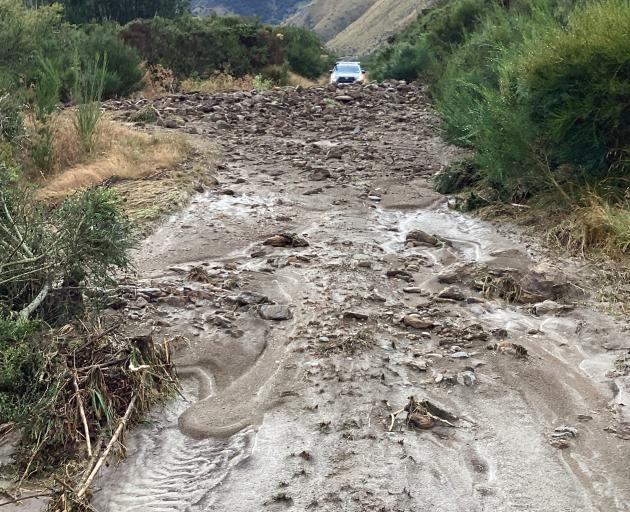 Craig Flat Road at Millers Flat which is closed due to a slip. Photo: Fulton Hogan