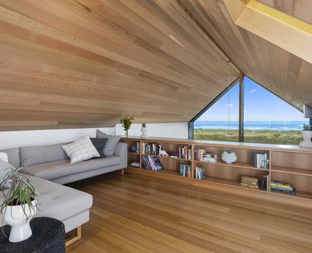 A living area in the upper level of the home. 