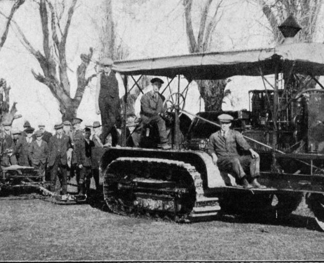 A 75 h.p. Holt Caterpillar Tractor at the recent Hawkes Bay Ploughing Club's meeting, pulling 15 furrows of disc ploughs set to a depth of nine to 10 inches. - Otago Witness, 9.8.1916.