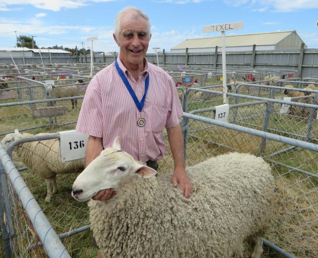 Farmer Digger McCulloch with Border Leicester 51, this year’s Fulton Memorial Supreme Sheep of...