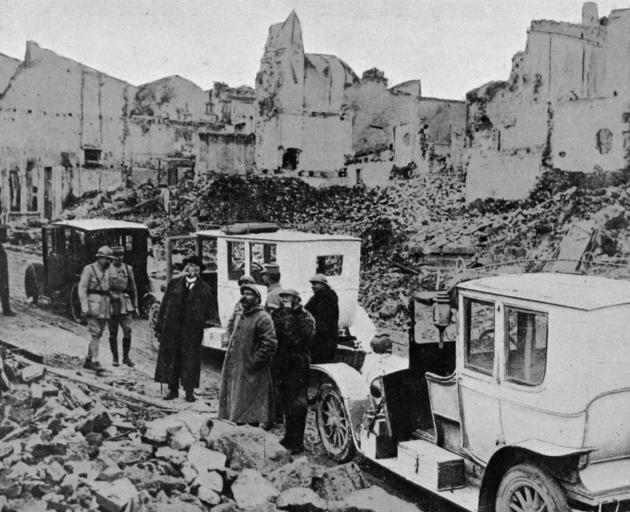 Neutrals from Spain visiting the ruined town of Verdun, one of the hardest knots of the French resistance. - Otago Witness, 7.3.1917.