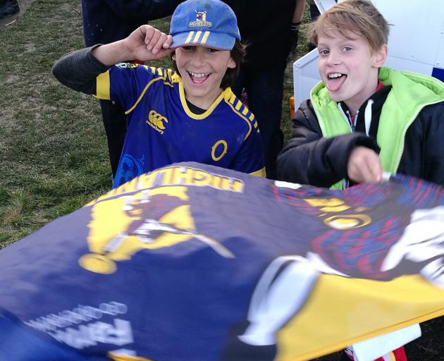 Billy Garbutt (11, left) and Ralph Henderson (10), both of Twizel, support the Highlanders in...