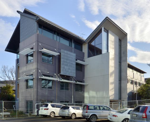 The University of Otago' St David 2 building has been empty since 2012. PHOTO: GERARD O'BRIEN
