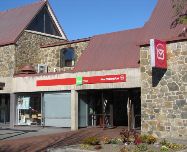 Alexandra's NZ Post and Kiwibank branch. Photo: Pam Jones