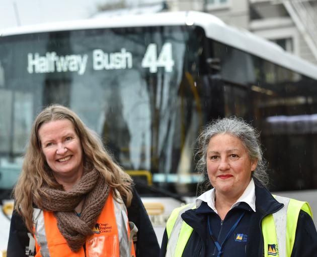 Bus ambassadors Maria Kean (left) and Robbitti Stanley. Photo: Peter McIntosh