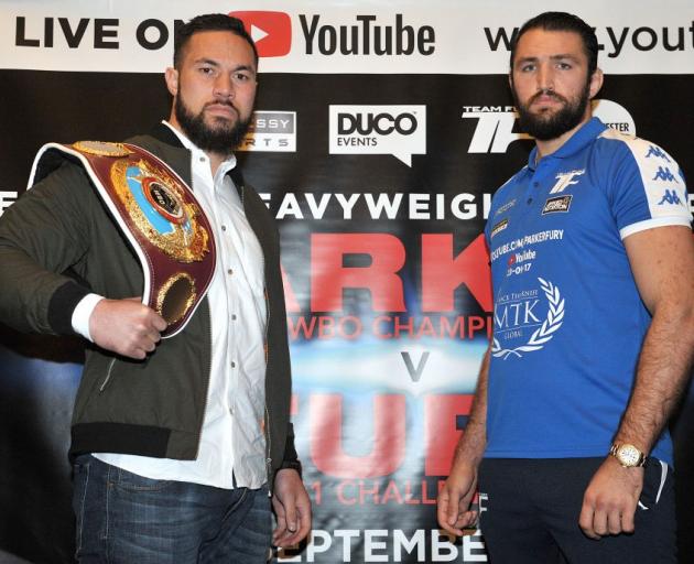 Joseph Parker (left) and Hughie Fury at their pre-fight press conference. Photo: Getty Images