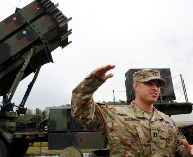 US captain Thomas Harris gestures during the joint Nato exercise 'Aurora 17' at Save airfield in Goteborg. Photo: Reuters