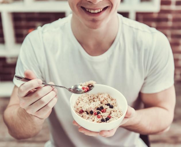 Oats are one of the wholegrain, low glycaemic index carbohydrate foods we could eat more of;...