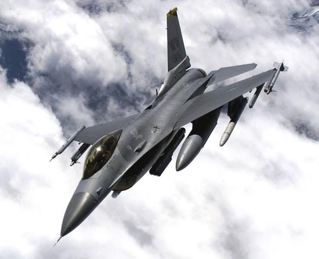 A United States Air Force F-16 Fighting Falcons demonstration team will appear at Easter's...