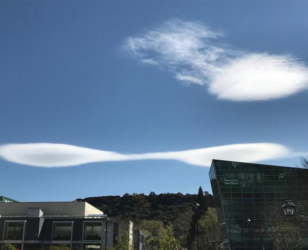This is probably a twin-hulled alien spaceship. But there is a small chance it is in fact a lenticular cloud flying high over Central Otago in a nor'wester. Photo: Paul Gorman