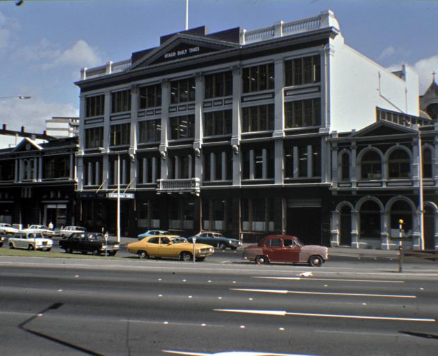 Here's the Otago Daily Times building in all its glory and in glowing Technicolor. Taken in 1977. Note the elegant median fence on the right. Photo: Otago Daily Times