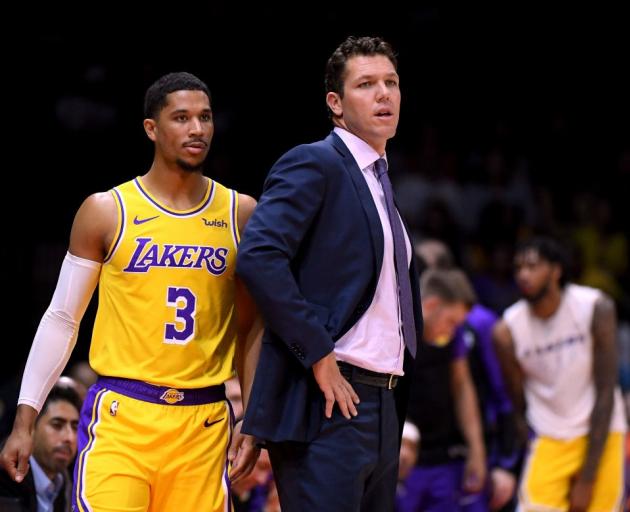 ÎÏÎ¿ÏÎ­Î»ÎµÏÎ¼Î± ÎµÎ¹ÎºÏÎ½Î±Ï Î³Î¹Î± walton coach lakers