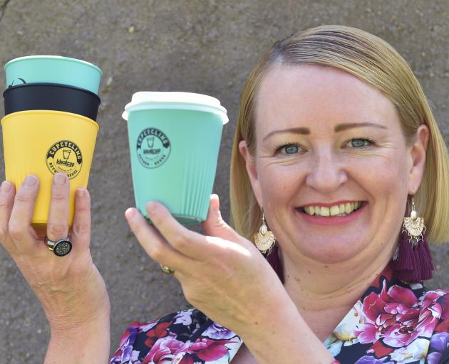 Steph Fry is on a mission to reduce the number of disposable cups polluting the environment....