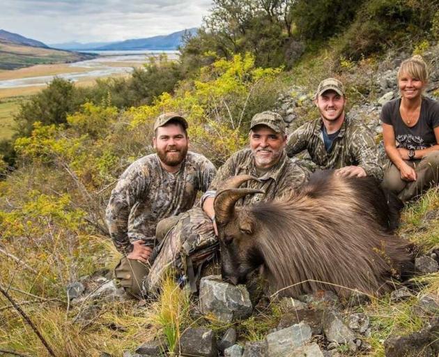 Stacey Shuker and clients after a successful tahr hunt. Photo: Glen Dene Hunting 