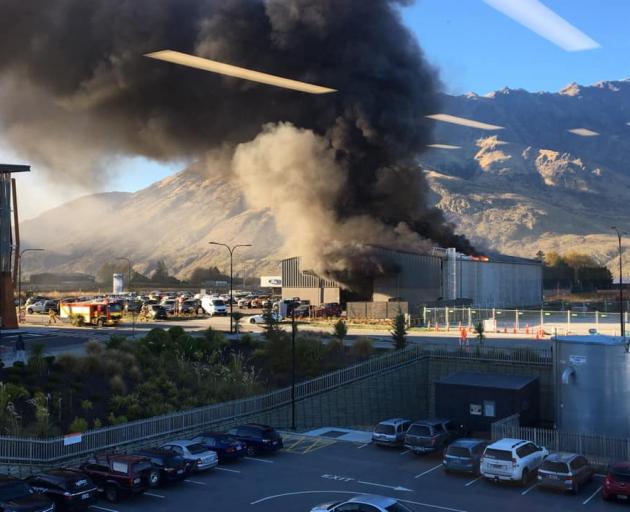 The fire broke out in the Queenstown area of Five Mile this morning. Photo: Jess Grimshaw