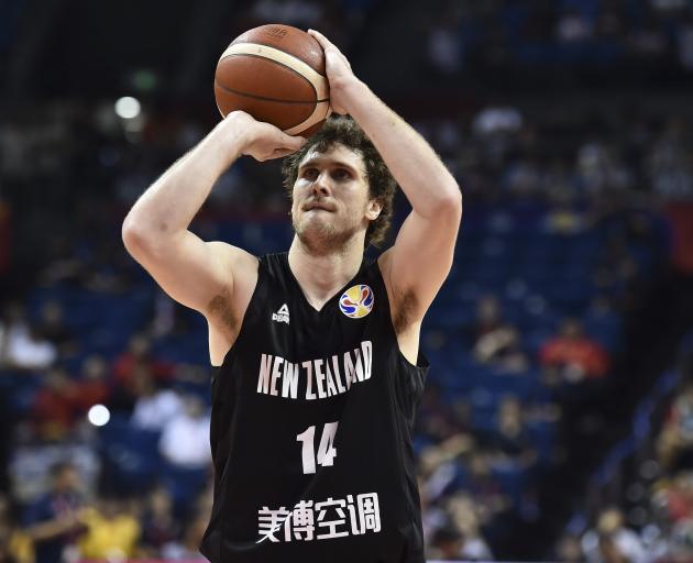 Rob Loe of the Tall Blacks sets up a shot at the FIBA World Cup 2019. Photo: Getty Images