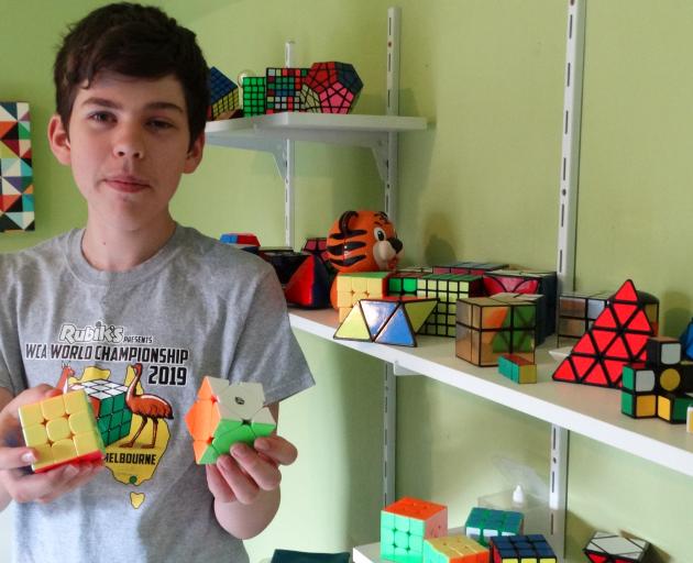 play rubik's cube online