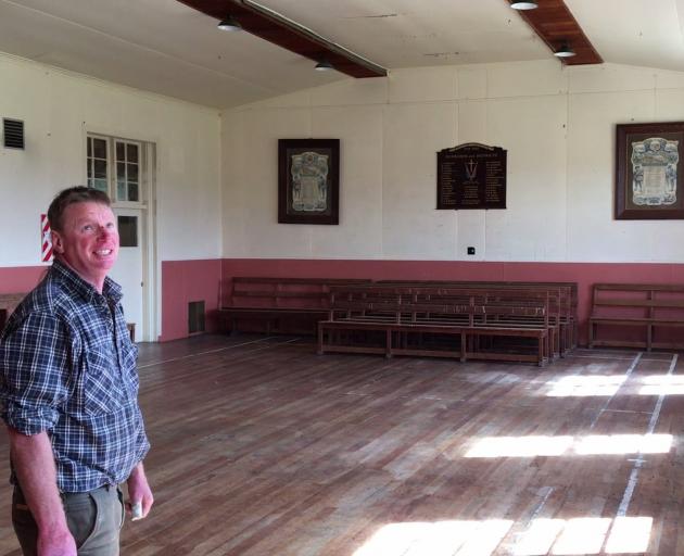 A final public meeting of the Dunrobin Hall committee on Tuesday, led by acting president Peter...