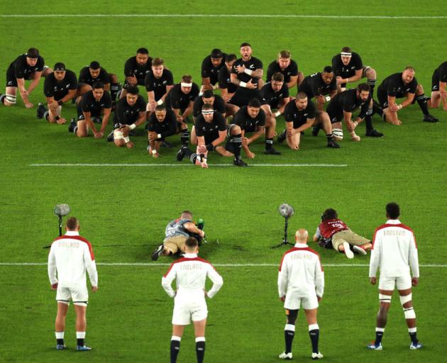 The England team face the Haka. Photo: Getty Images