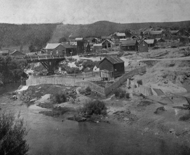 Whakarewarewa, Rotorua, Hot Lakes District. - Otago Witness, 21.10.1919.