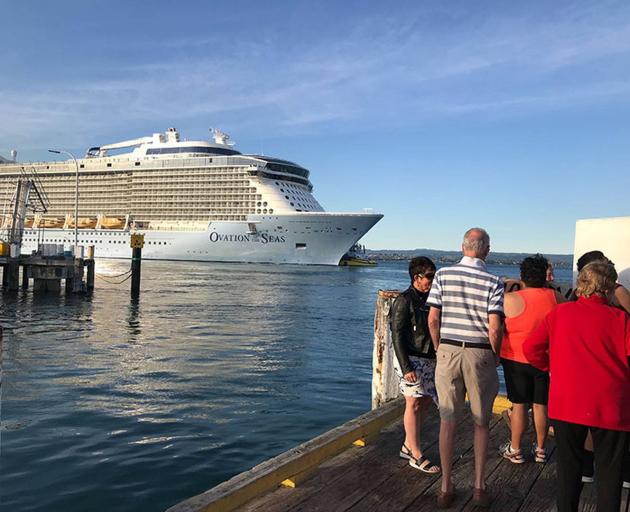 Ovation of the Seas departing Tauranga. Photo: Leah Tebbutt