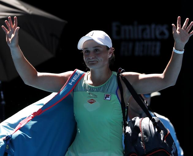  Australia’s Ashleigh Barty waves as she leaves the court after losing her match against Sofia Kenin of the US. Photo: Reuters